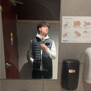 Meet your Posher, Liam